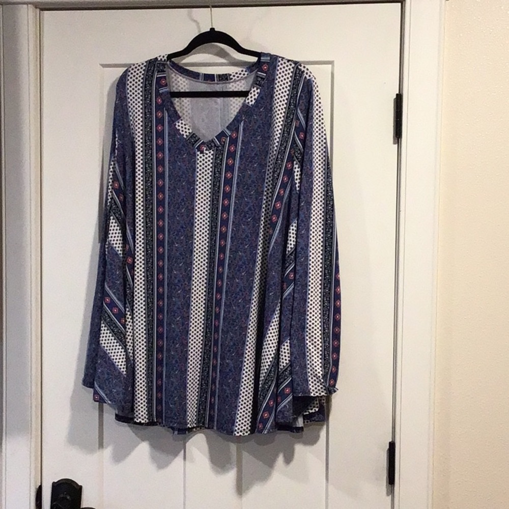 Long sleeve very soft casual shirt